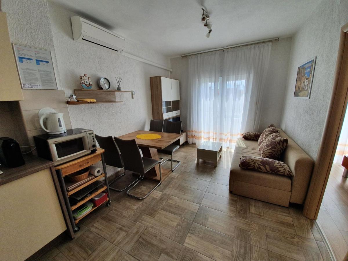 Apartmani Bozic-Tokic Krk Town Kültér fotó