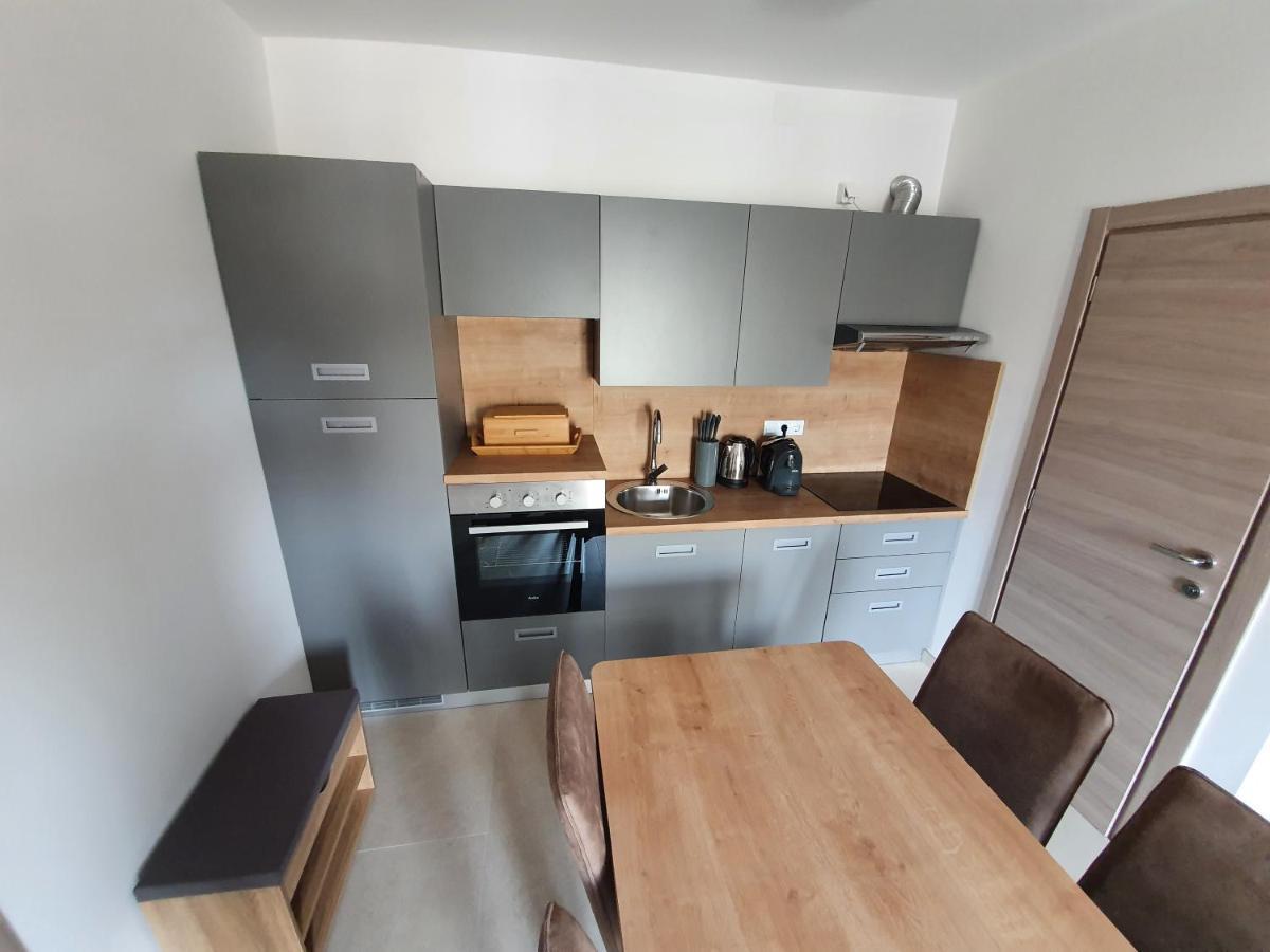 Apartmani Bozic-Tokic Krk Town Kültér fotó